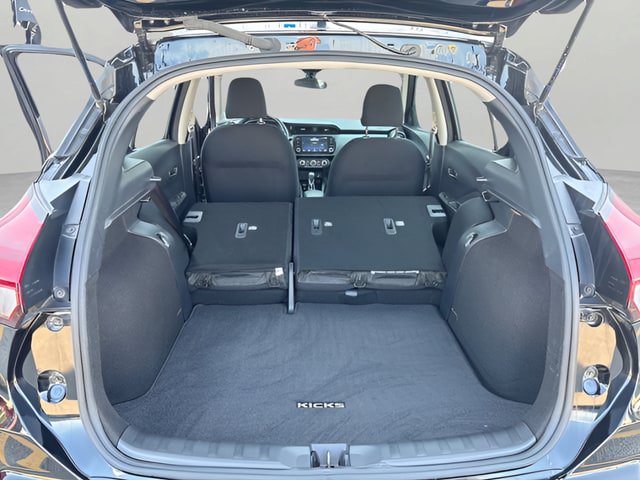 Certified 2024 Nissan Kicks SV FWD image 36