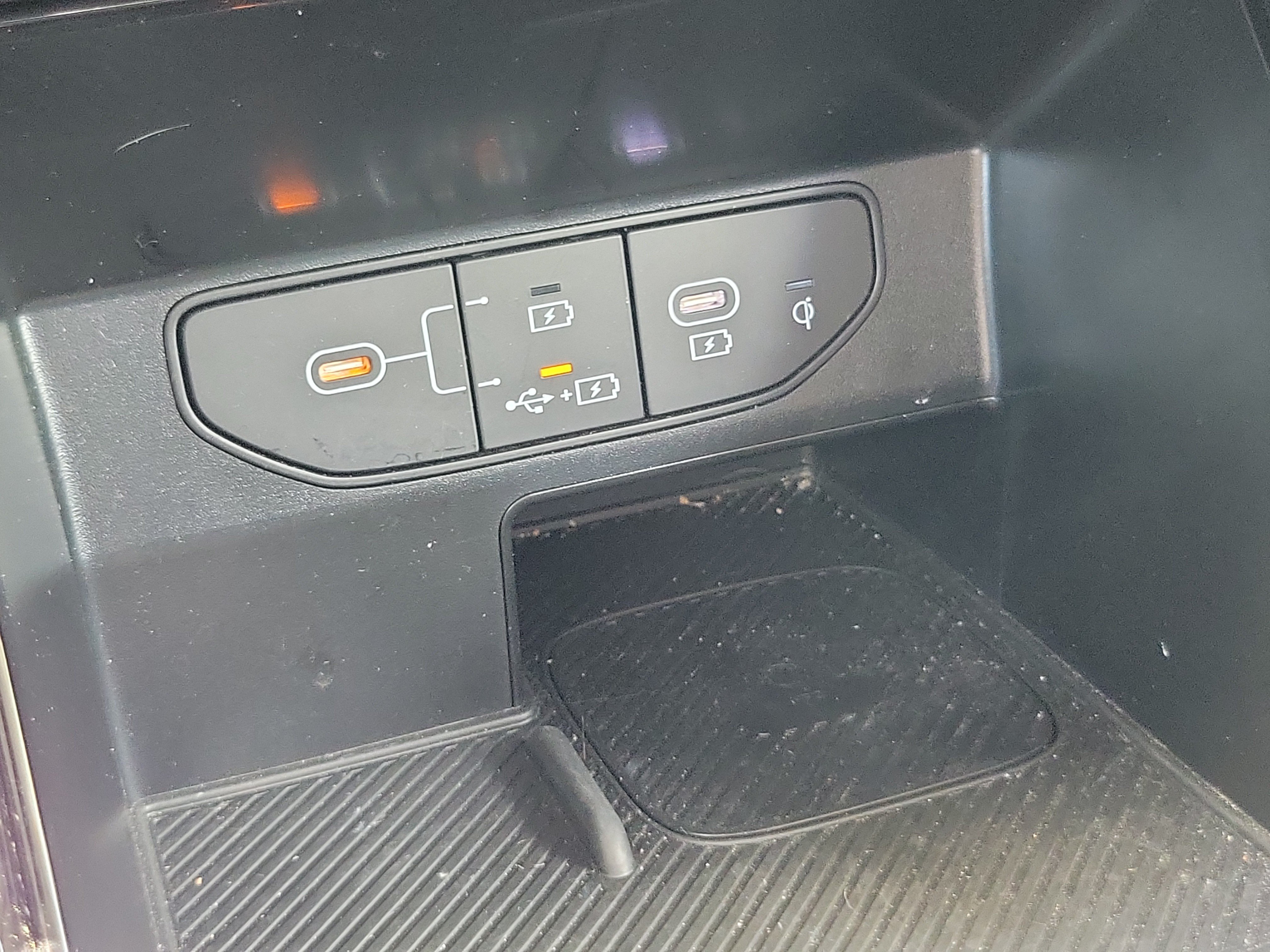 Used 2025 Kia Sorento SX FWD image 29