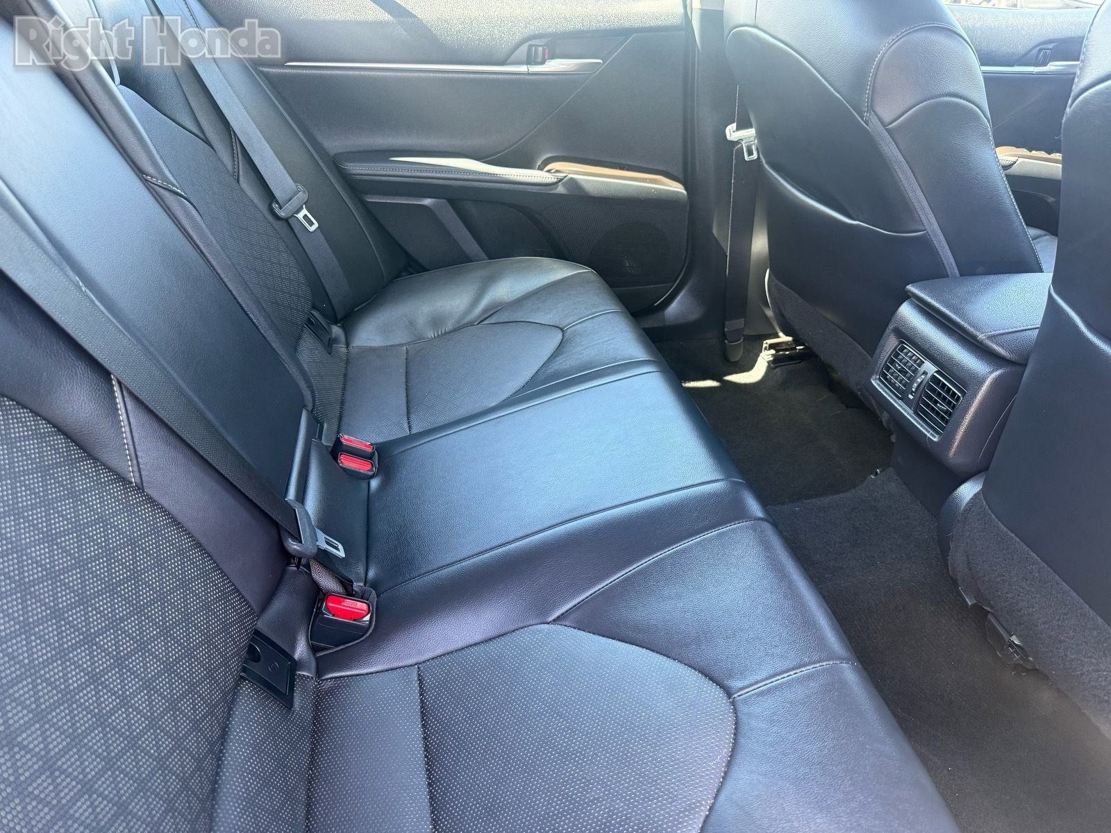 Used 2023 Toyota Camry XSE image 27