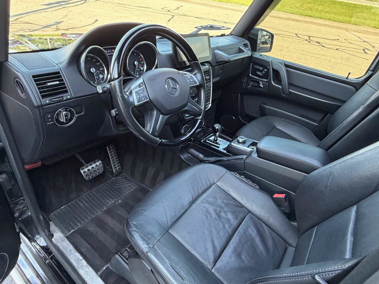 Used 2015 Mercedes-Benz G 550 image 14