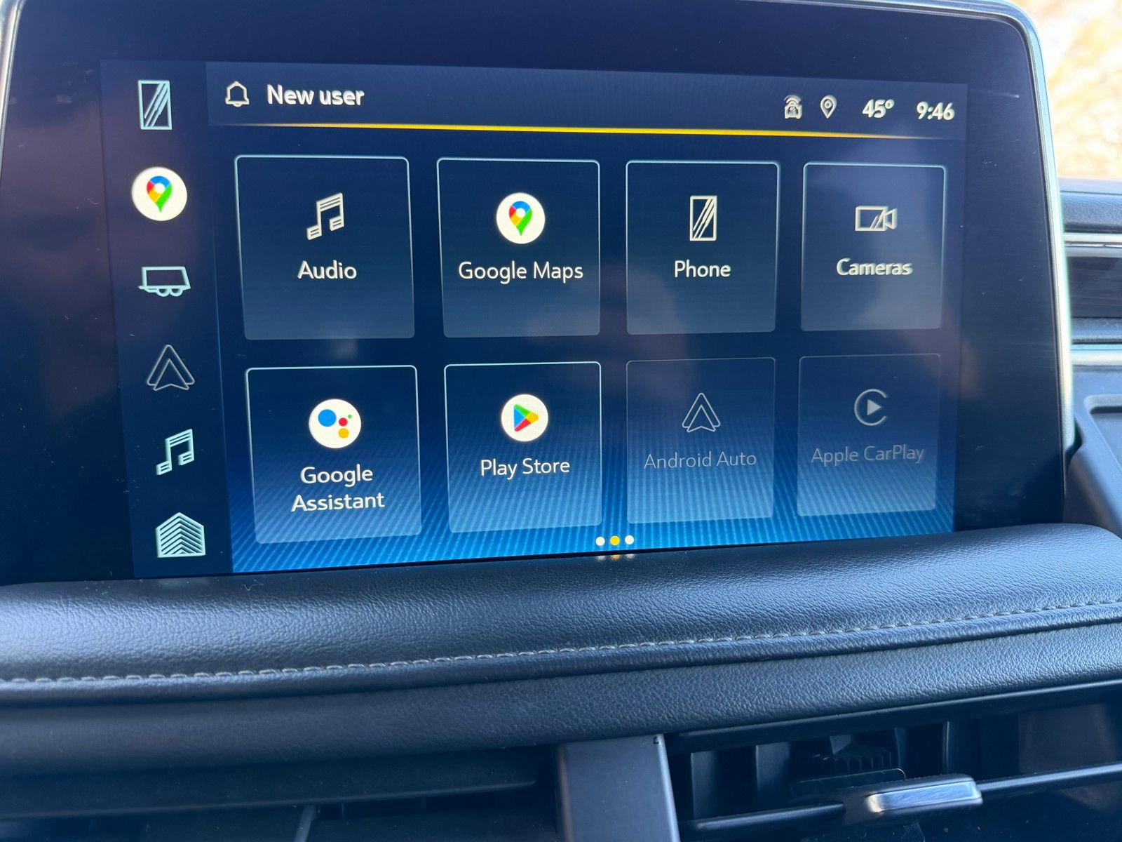 Used 2022 Chevrolet Suburban Z71 AWD/4WD image 15