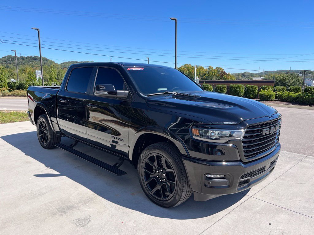 Used 2026 RAM 1500 Laramie w/ Night Edition AWD/4WD image 33