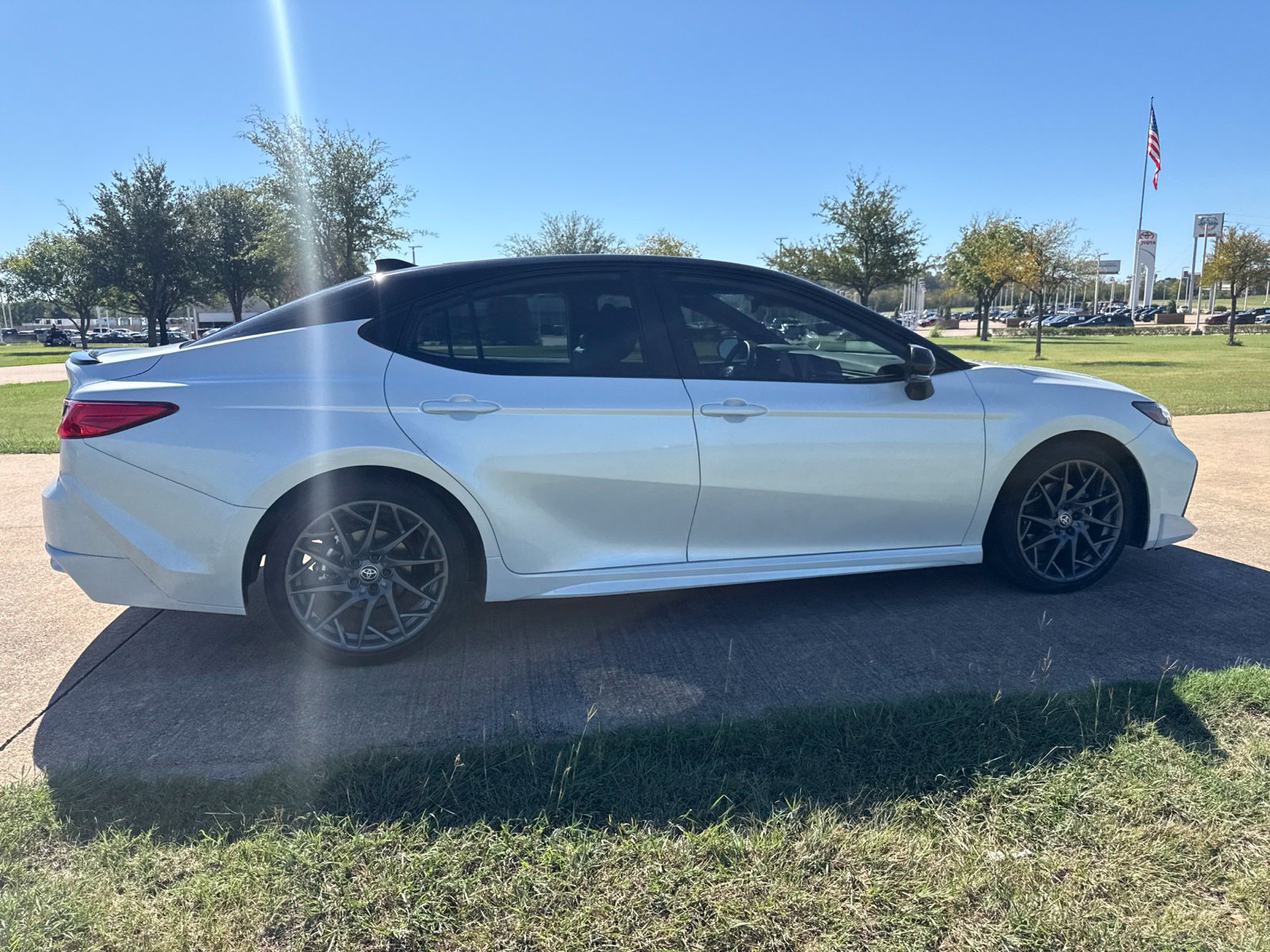 Used 2025 Toyota Camry XSE w/ Premium Package FWD image 14