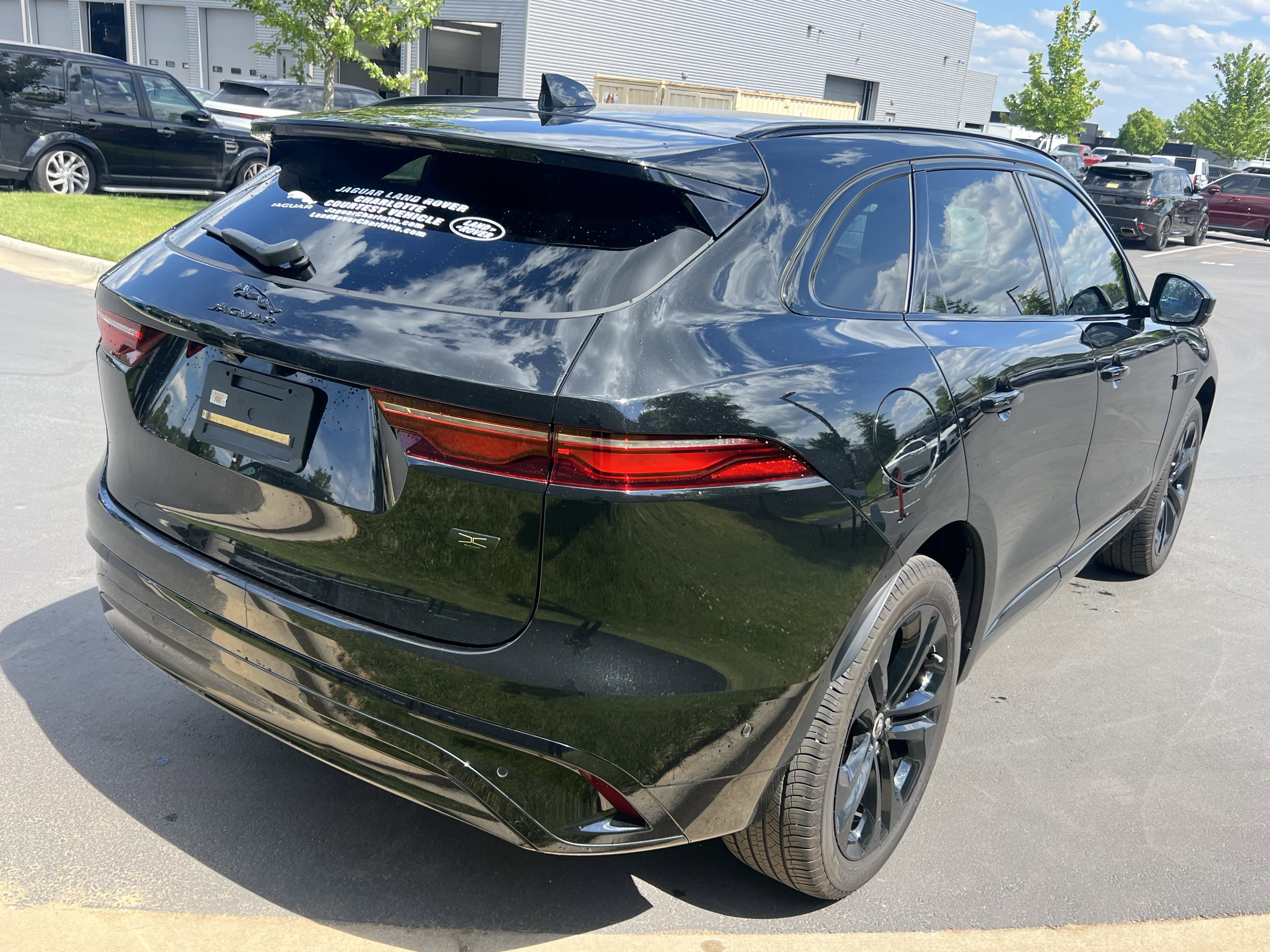 Used 2026 Jaguar F-PACE R-Dynamic S AWD/4WD image 7