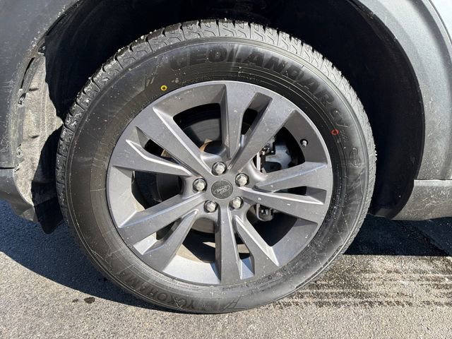 Certified 2023 Ford Explorer XLT w/ Equipment Group 202A image 15