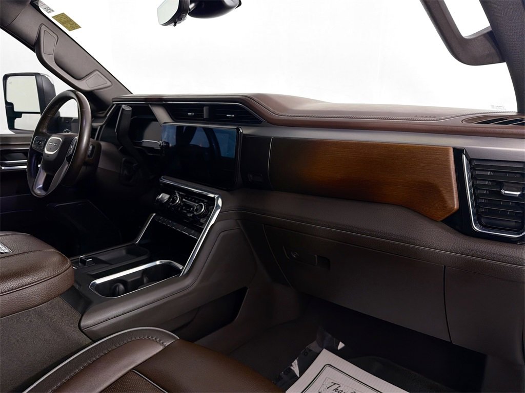 Used 2024 GMC Sierra 2500 Denali w/ Denali Reserve Package image 27