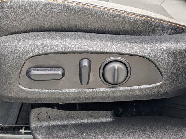 Used 2021 GMC Terrain SLT w/ Infotainment Package II image 22