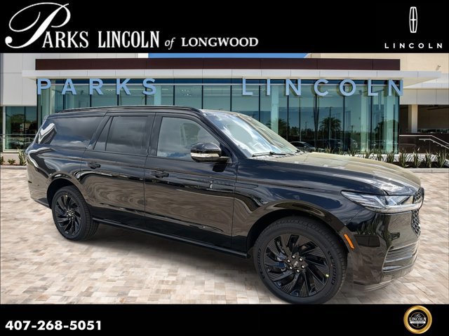 New 2026 Lincoln Navigator L Reserve w/ Jet Appearance Package AWD/4WD image 1
