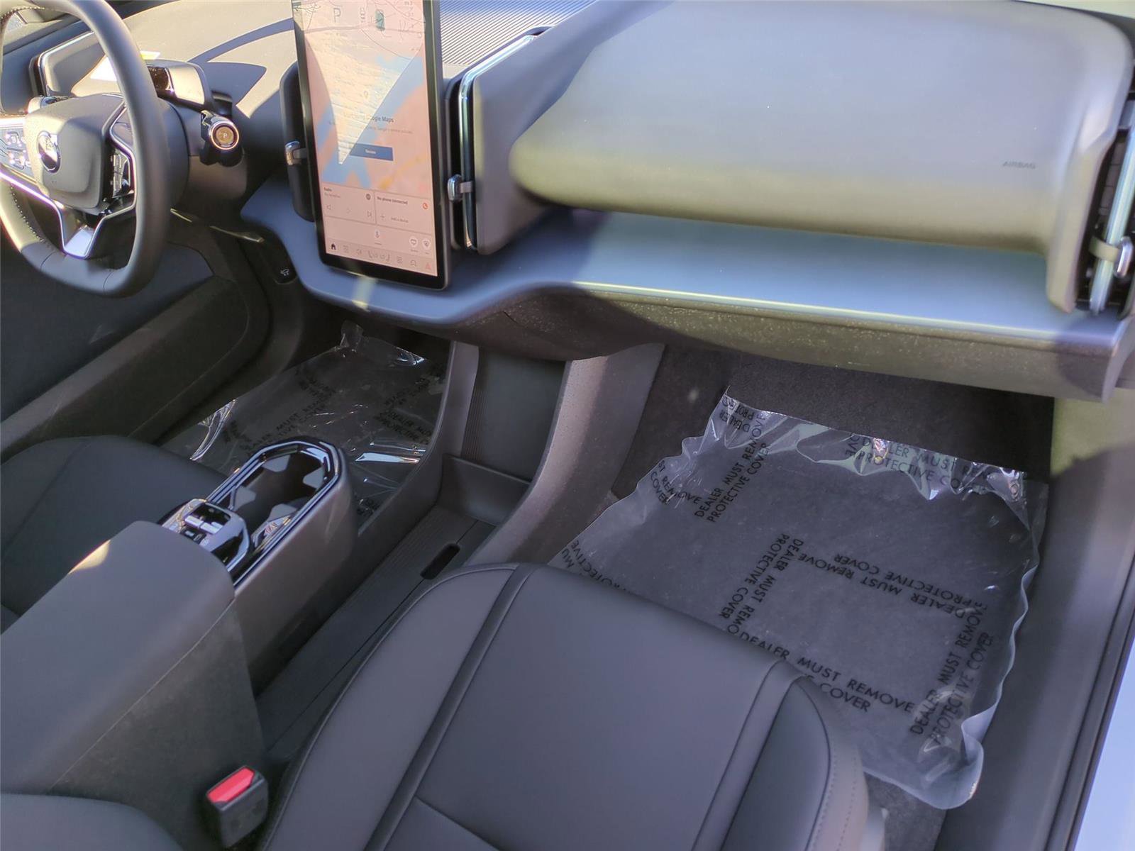 New 2026 Volvo EX30 Plus w/ Protection Package Premier image 18