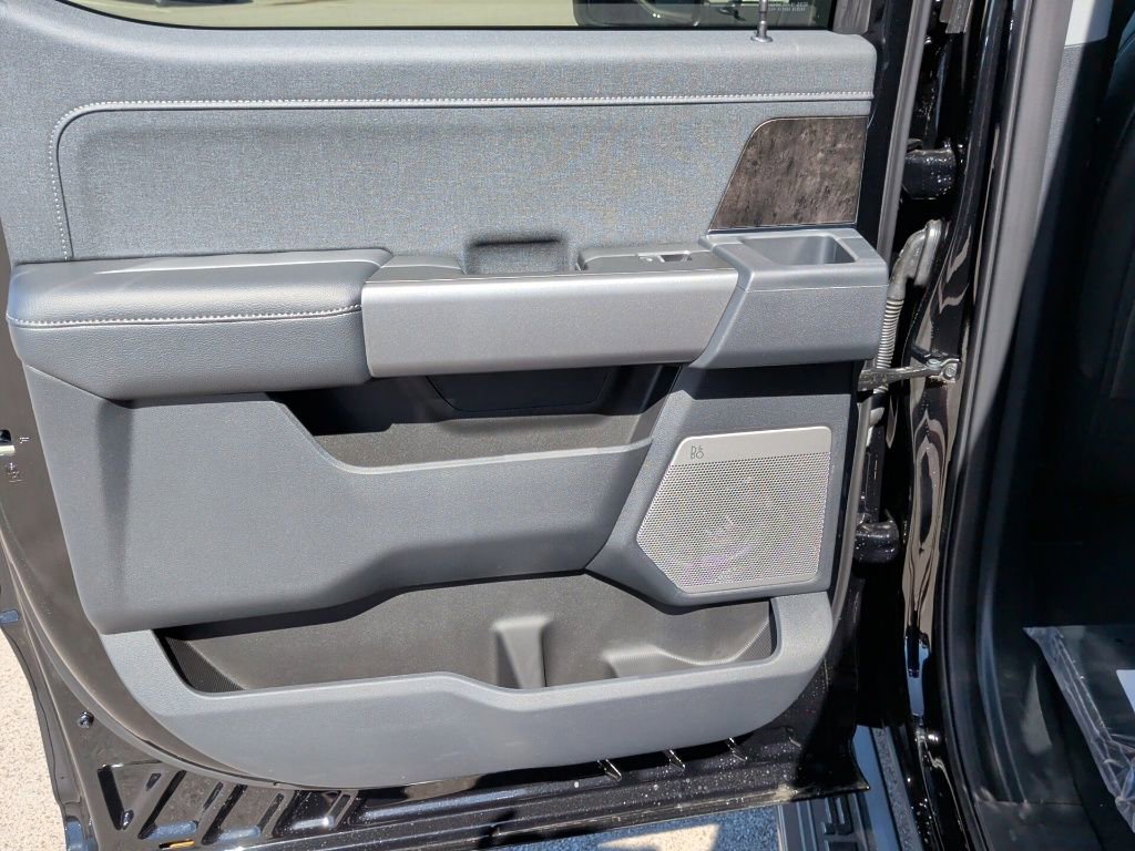 New 2026 Ford F250 Lariat image 39