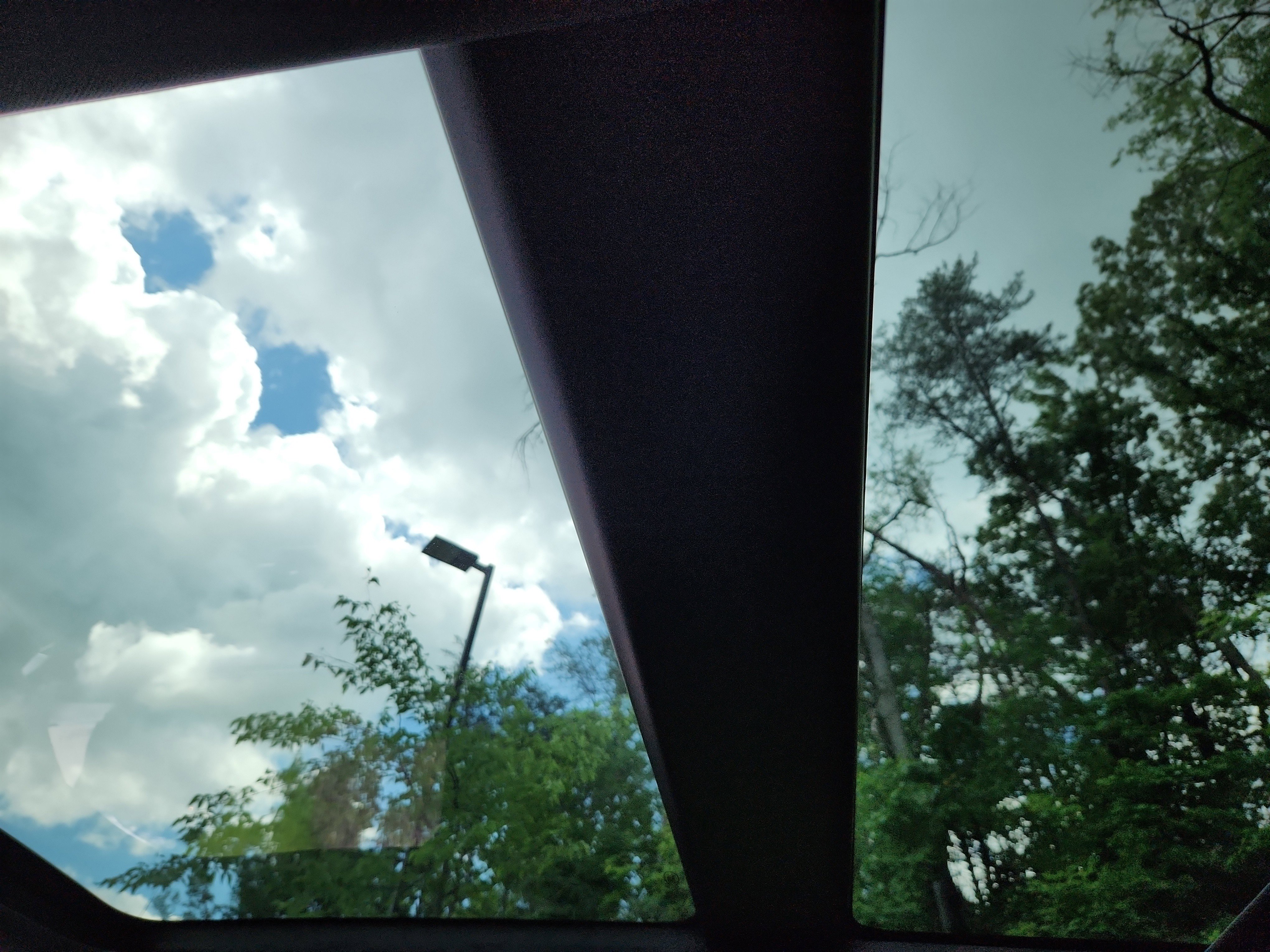 New 2025 Land Rover Range Rover SE image 27