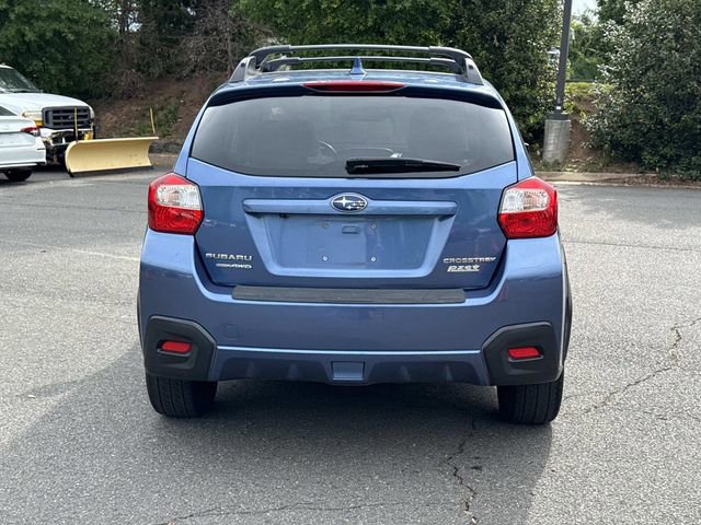 Used 2016 Subaru Crosstrek 2.0i Premium image 3