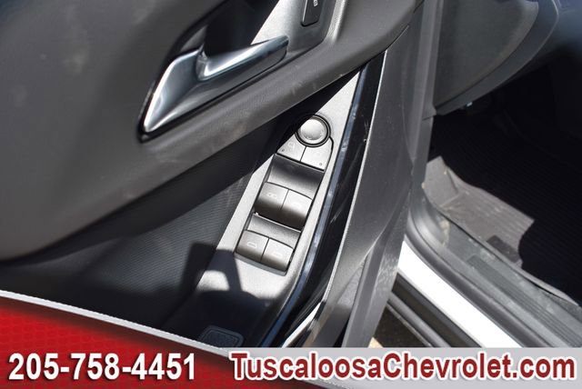 New 2026 Chevrolet Equinox LT w/ Safety and Technology Package FWD image 13
