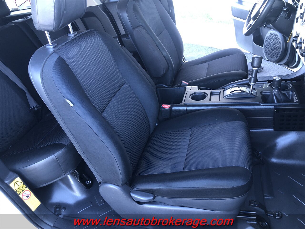 Used 2012 Toyota FJ Cruiser 4WD w/ Upgrade Pkg image 24