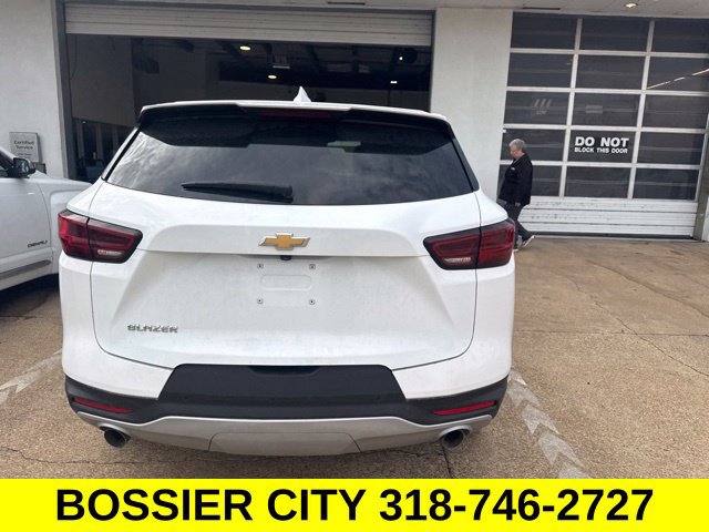 Used 2026 Chevrolet Blazer LT FWD image 6