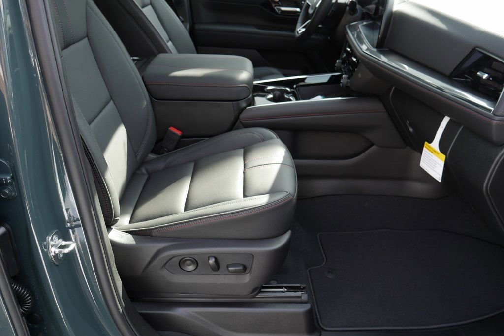 New 2026 Chevrolet Suburban RST w/ Advanced Technology Package image 20