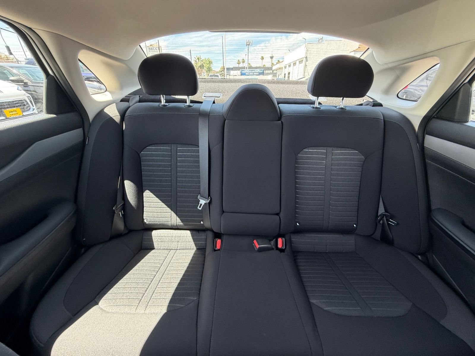 Used 2025 Kia K5 LXS image 37