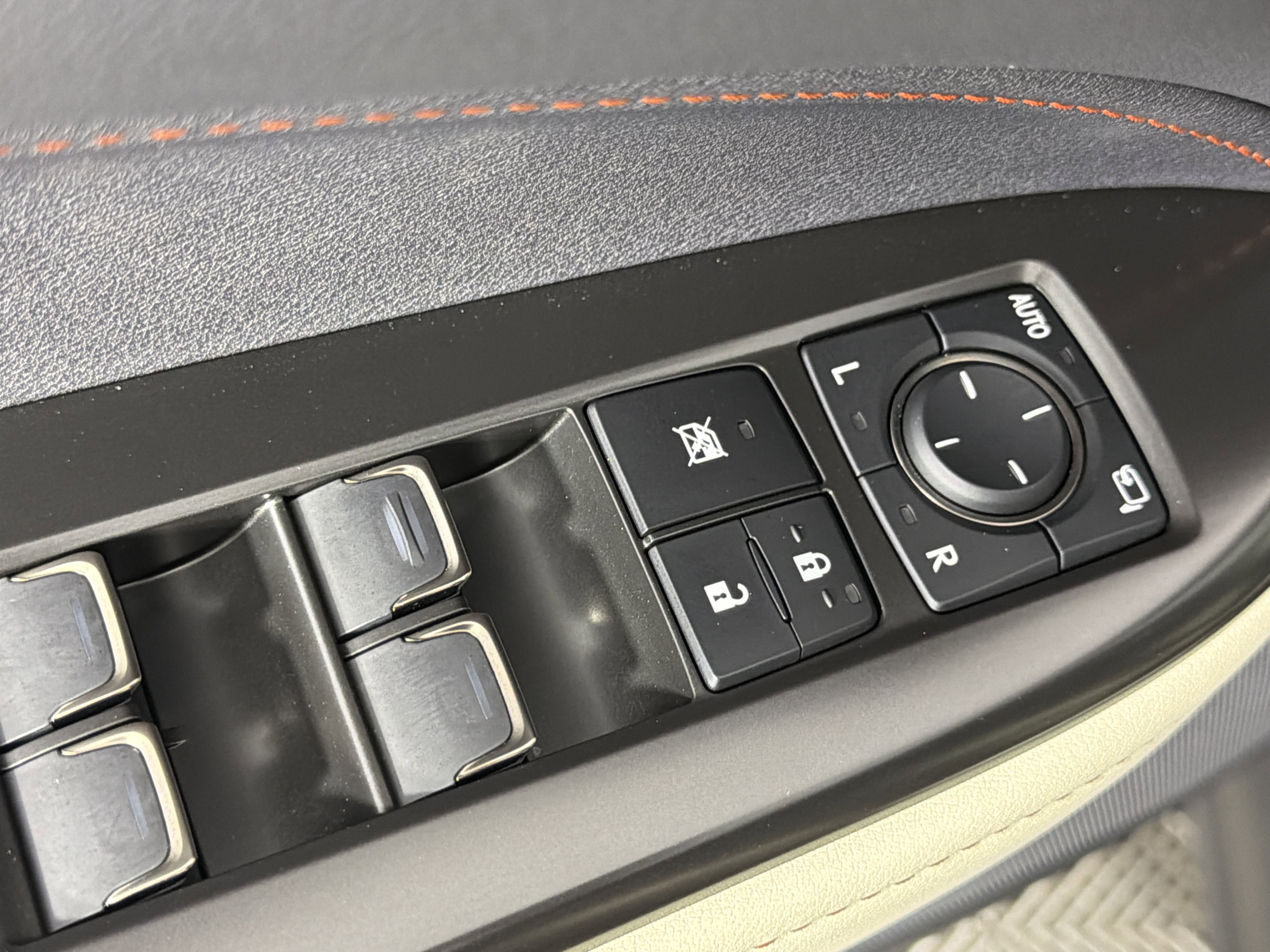 Used 2022 Lexus NX 350h AWD w/ Towing Package (2000 Lbs) image 8