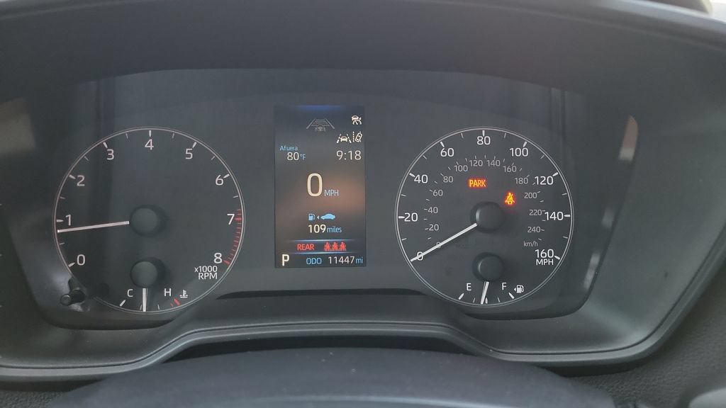 Used 2025 Toyota Corolla LE FWD image 24