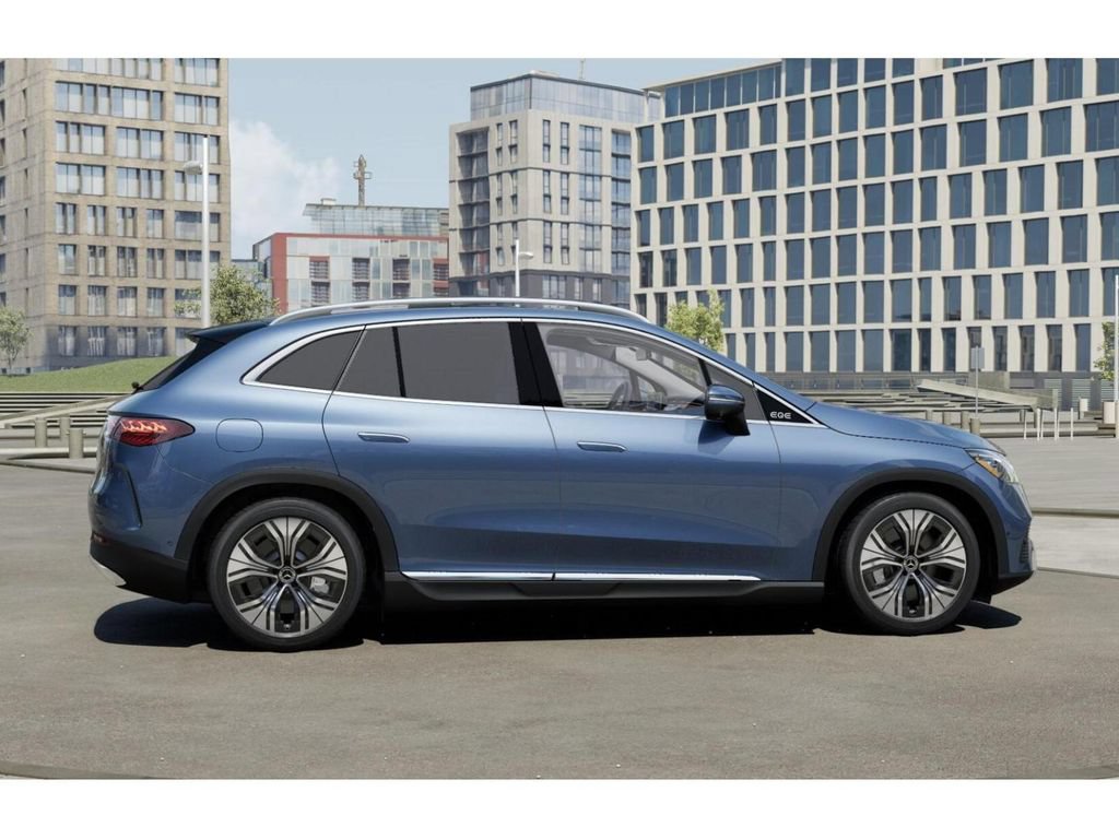 New 2027 Mercedes-Benz EQE 320+ SUV image 17