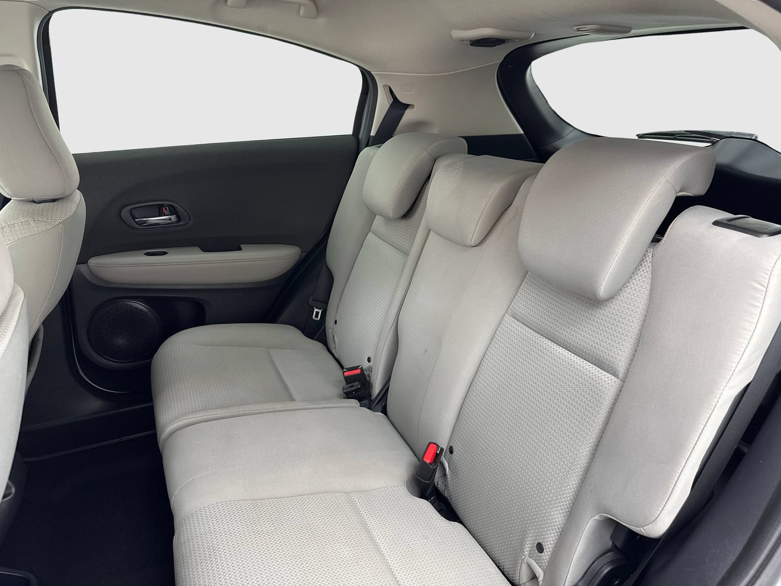 Used 2020 Honda HR-V LX image 34