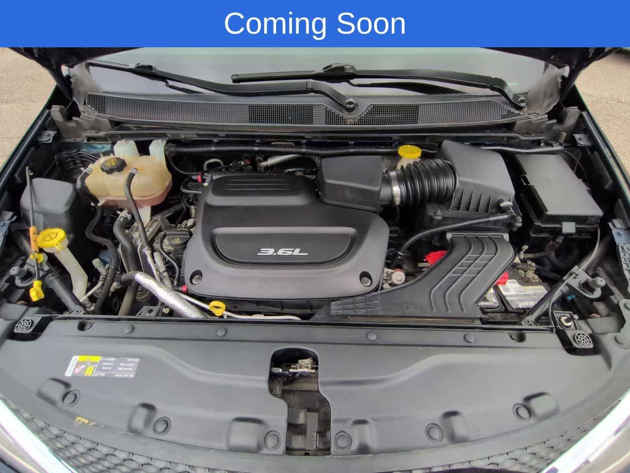 Used 2017 Chrysler Pacifica Touring-L FWD image 14