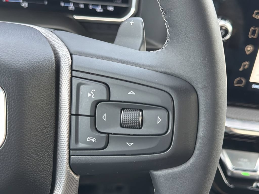 Used 2023 GMC Sierra 1500 Denali w/ Technology Package AWD/4WD image 8