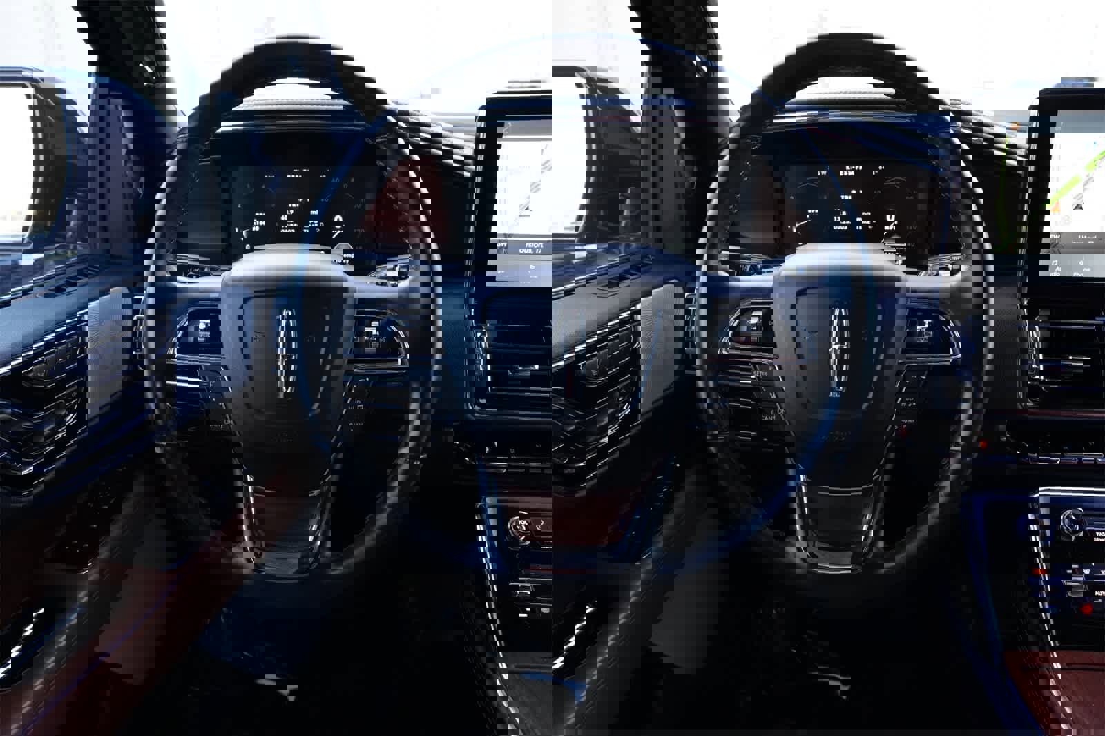 Used 2020 Lincoln Navigator L Reserve w/ Luxury Package image 9