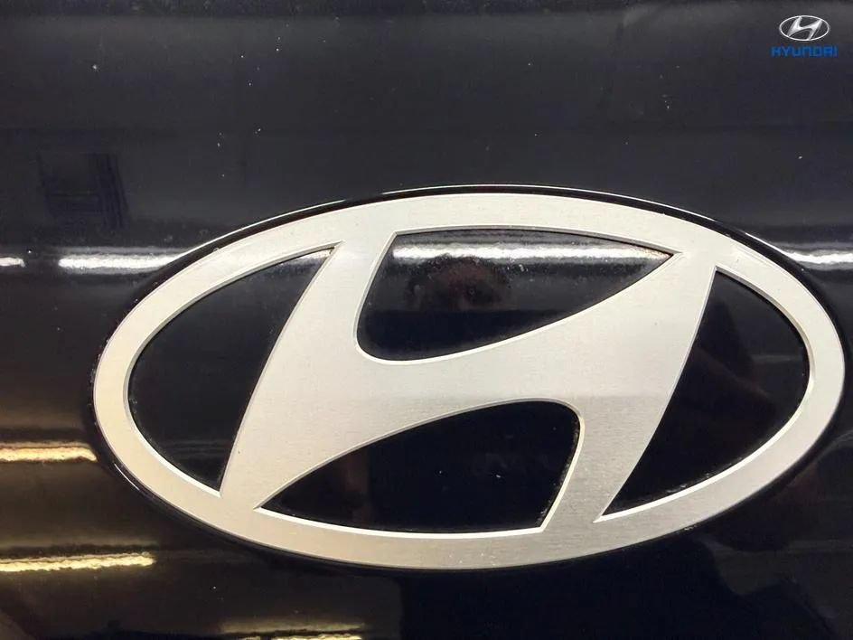 Used 2025 Hyundai Sonata SEL FWD image 32