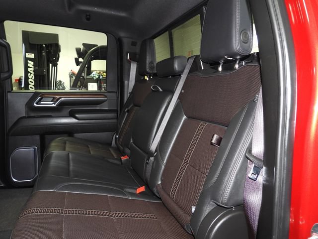 Used 2024 Chevrolet Silverado 2500 High Country w/ High Country Premium Package AWD/4WD image 44