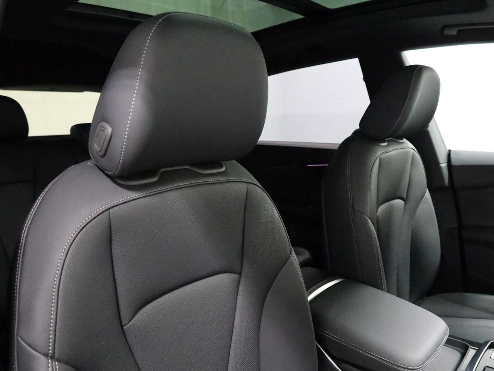 Certified 2026 Audi Q8 Premium Plus w/ Premium Plus Package AWD/4WD image 21