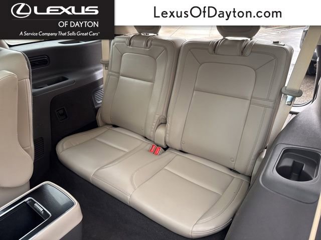 Used 2021 Lincoln Aviator Reserve w/ Equipment Group 201A image 33