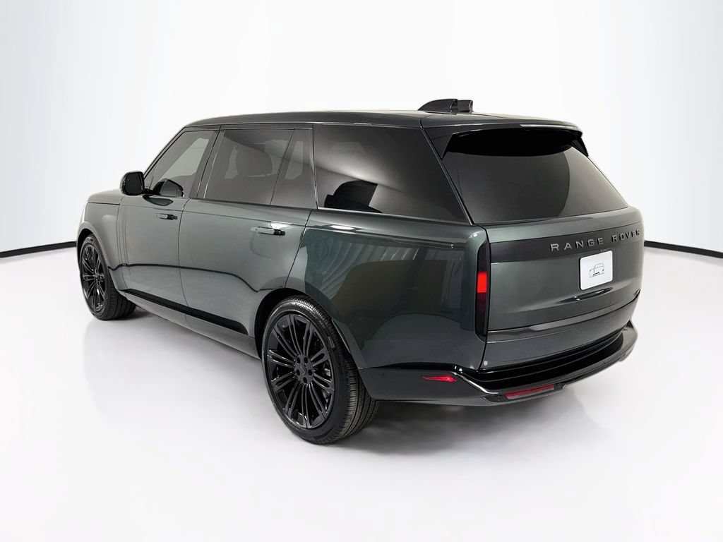 New 2026 Land Rover Range Rover Long Wheelbase SE AWD/4WD image 7
