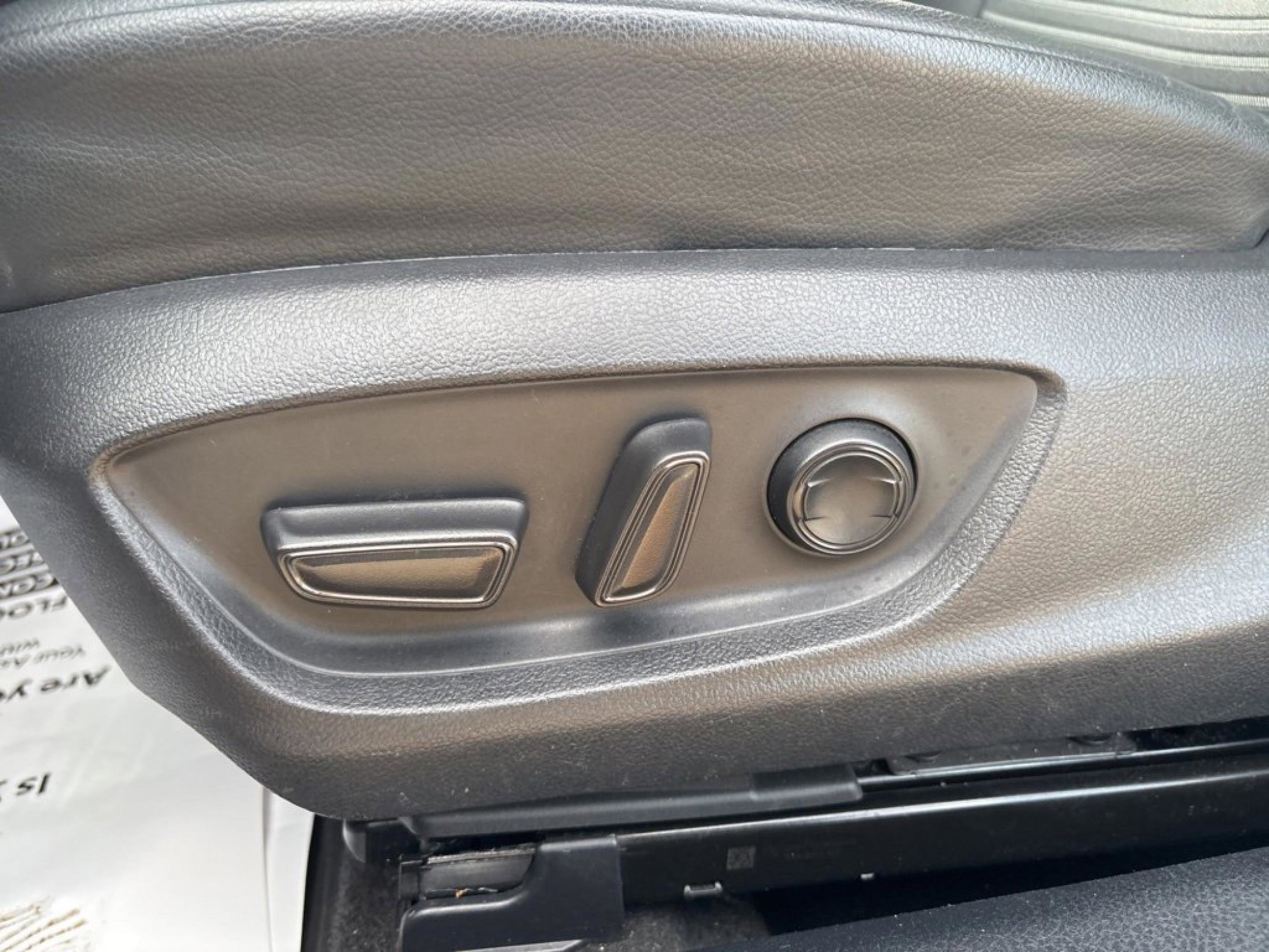 Used 2021 Toyota Camry SE image 28