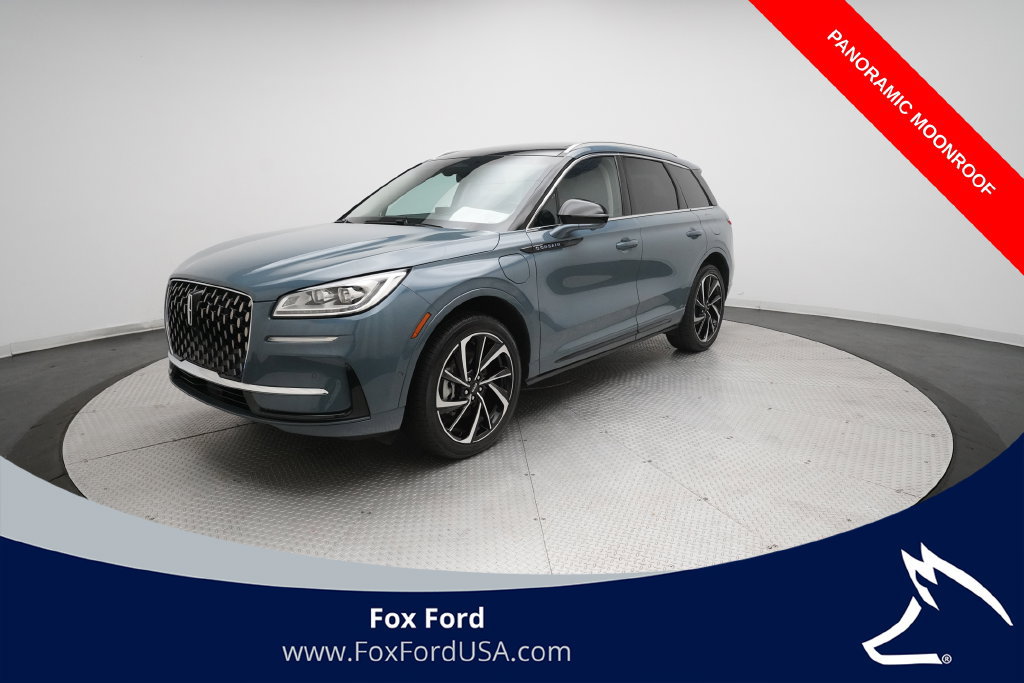 Used 2023 Lincoln Corsair Grand Touring w/ Equipment Group 302A AWD/4WD image 1