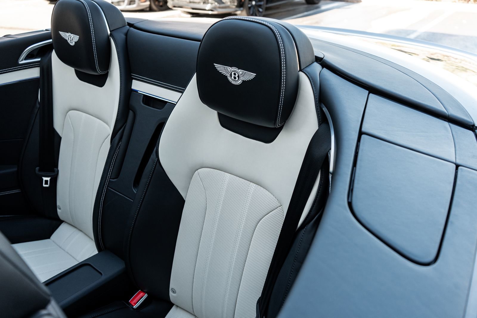 New 2026 Bentley Continental GTC image 25