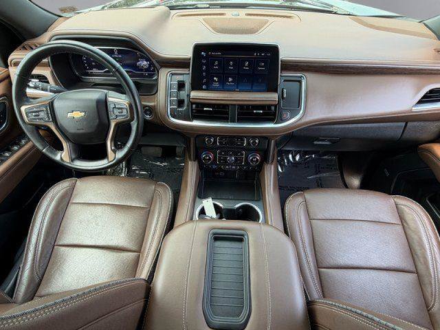 Used 2023 Chevrolet Tahoe High Country AWD/4WD image 3