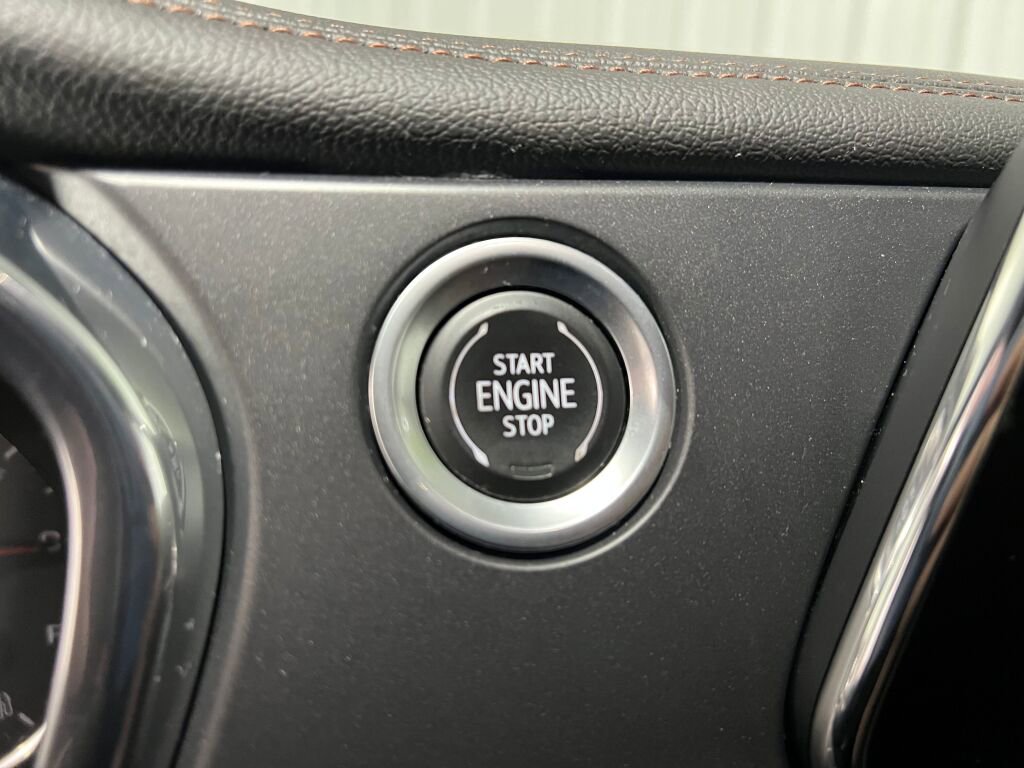 Used 2021 Chevrolet Blazer Premier w/ Driver Confidence II Package image 16