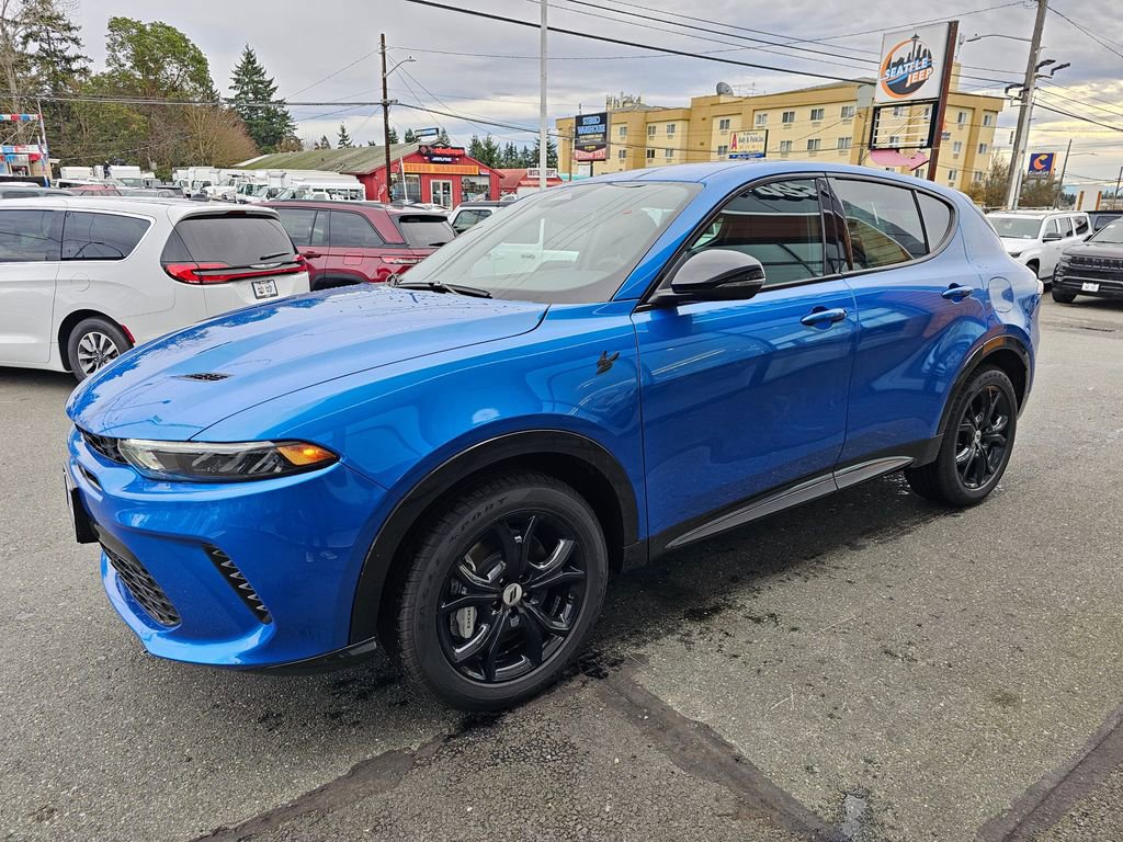 New 2024 Dodge Hornet R/T w/ R/T Blacktop Package image 4