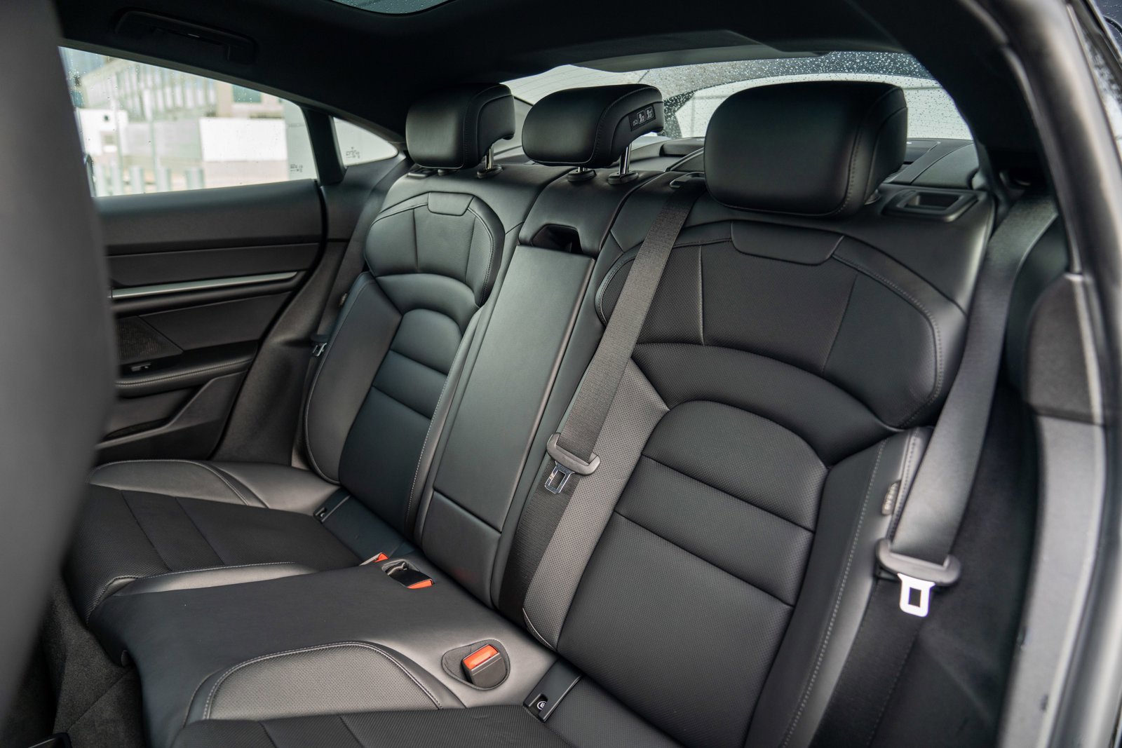 Certified 2025 Porsche Taycan image 23