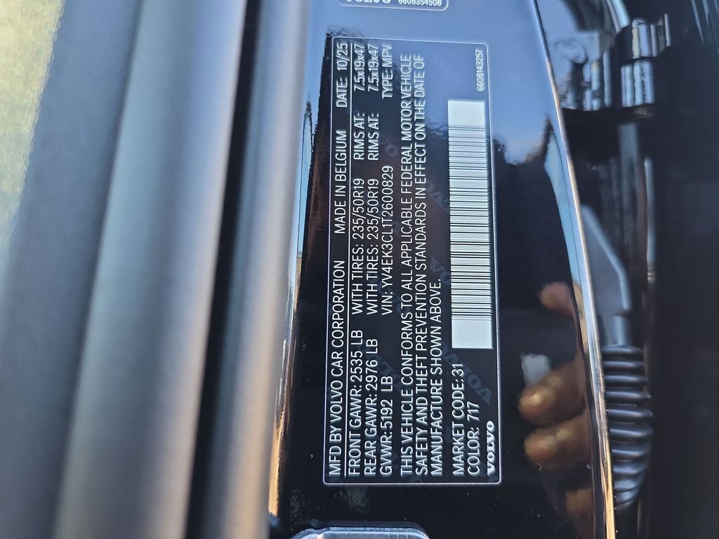 New 2026 Volvo EX30 Cross Country Ultra w/ Protection Package Premier image 45