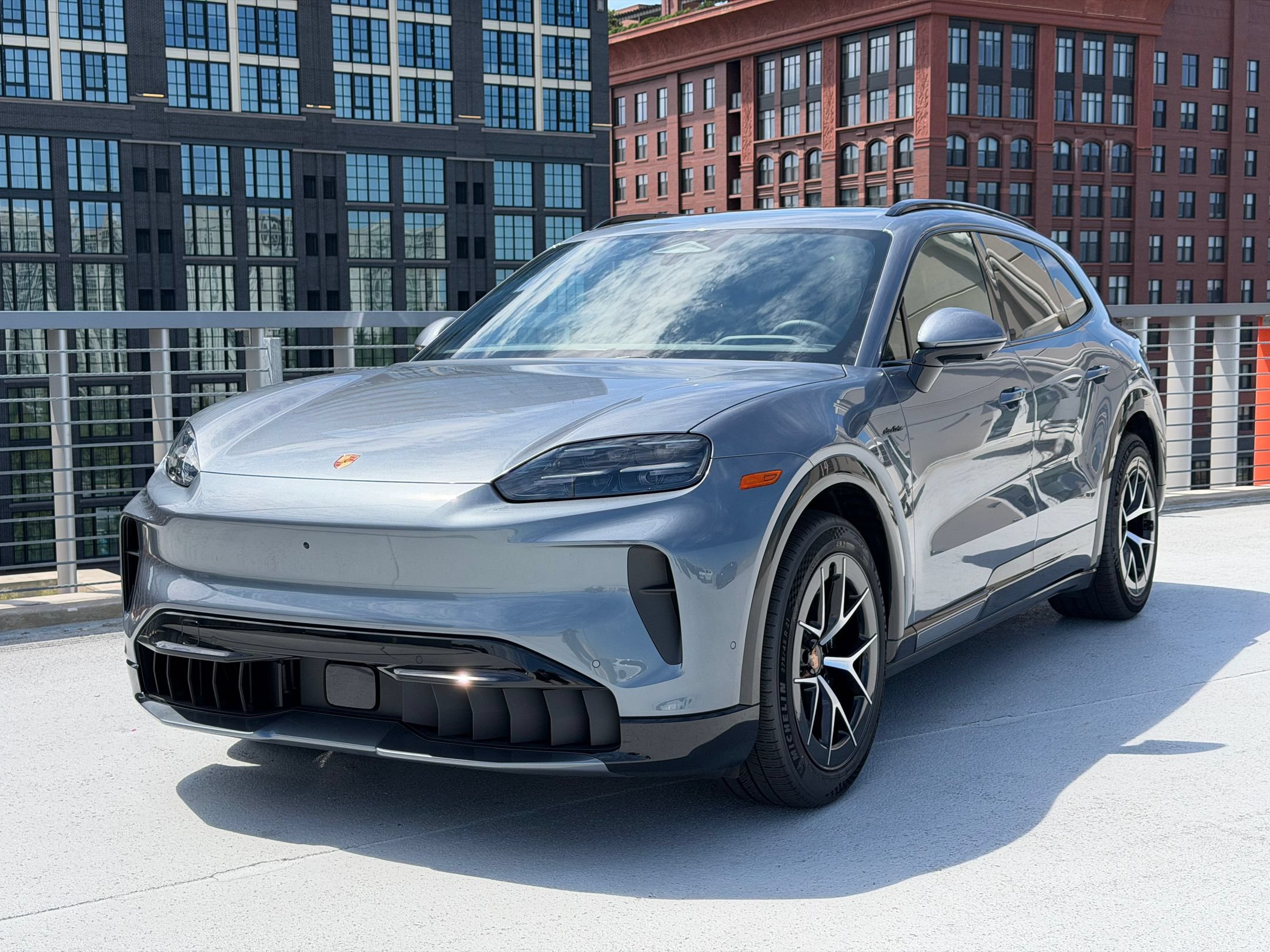 New 2026 Porsche Cayenne E-Hybrid AWD/4WD image 1
