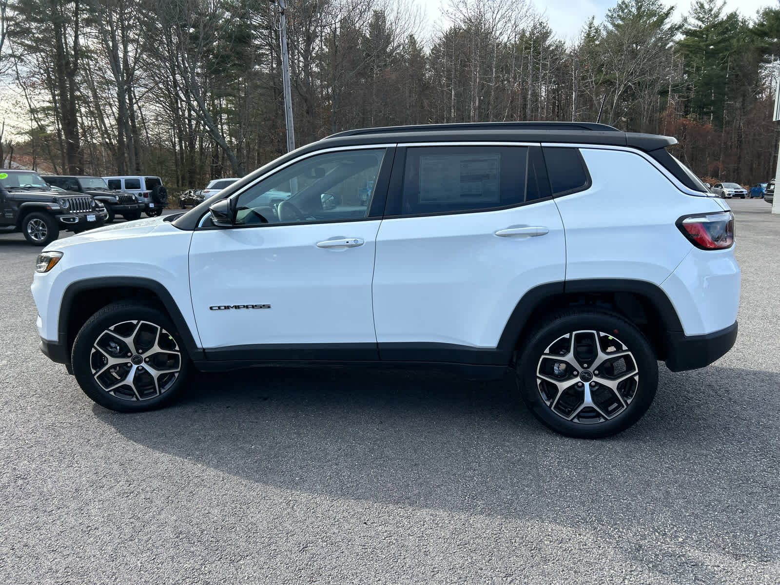 New 2026 Jeep Compass Limited image 12