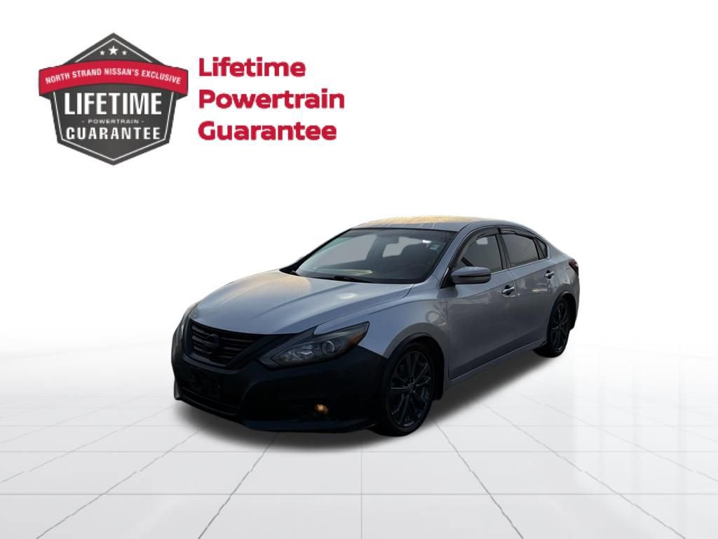 Used 2016 Nissan Altima 2.5 SR FWD image 1