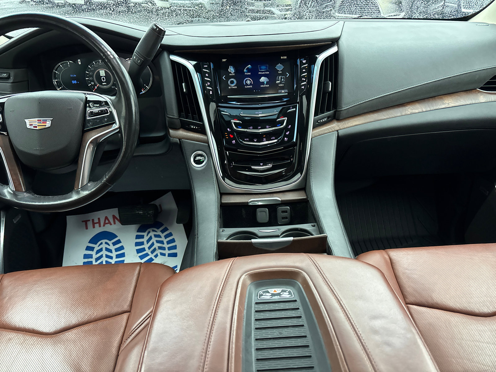 Used 2018 Cadillac Escalade Luxury image 28