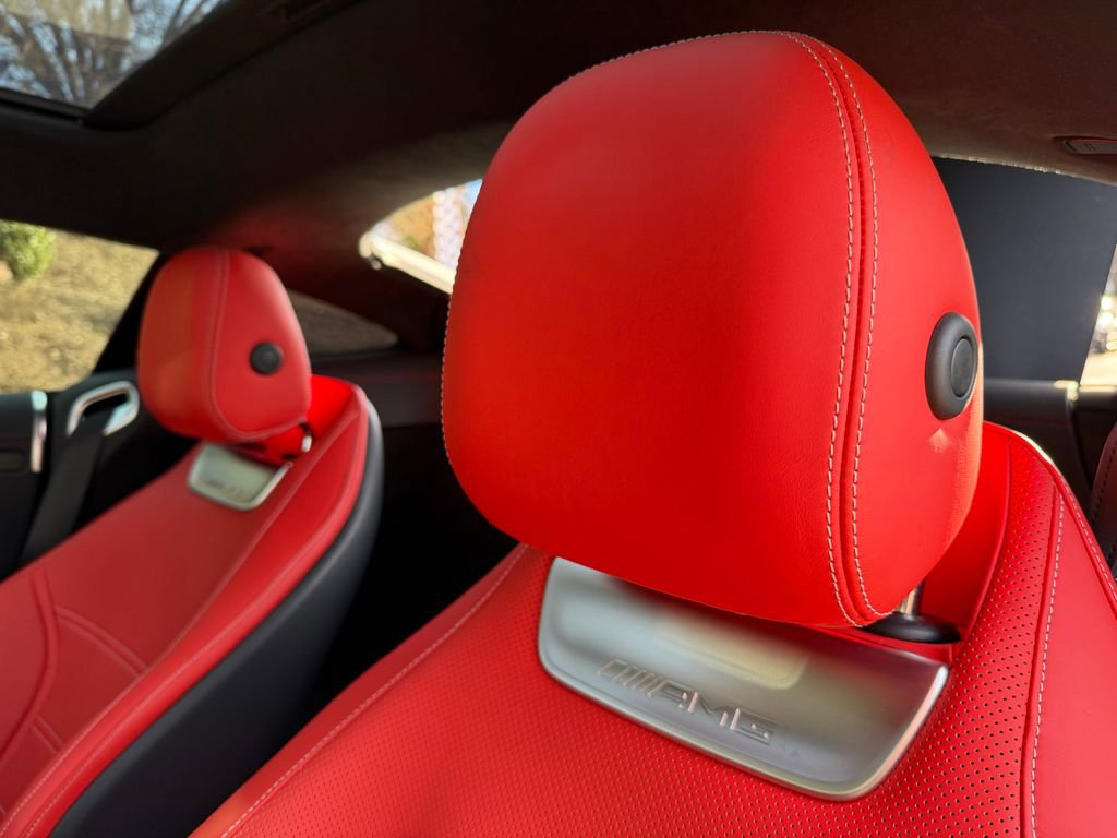 Used 2024 Mercedes-Benz AMG GT 63 image 31