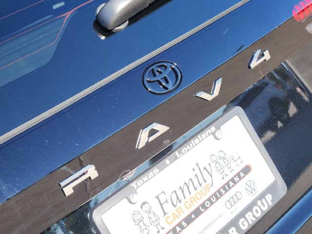 New 2026 Toyota RAV4 XSE AWD/4WD image 9