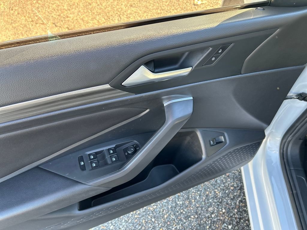 Used 2019 Volkswagen Jetta SEL image 13