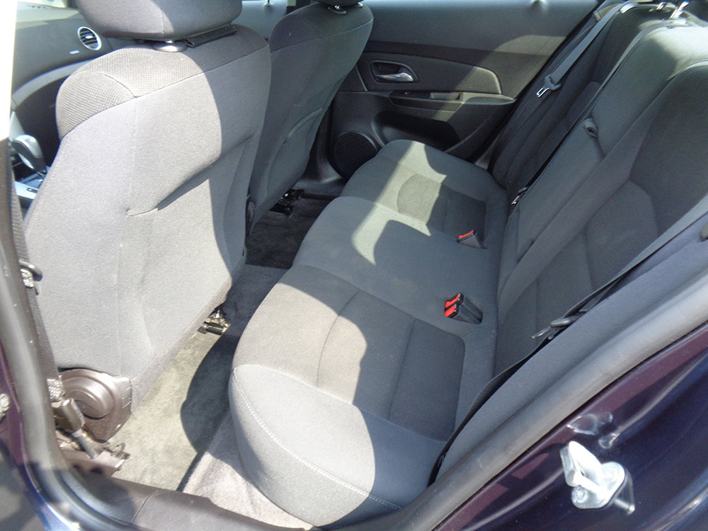 Used 2014 Chevrolet Cruze LT image 13