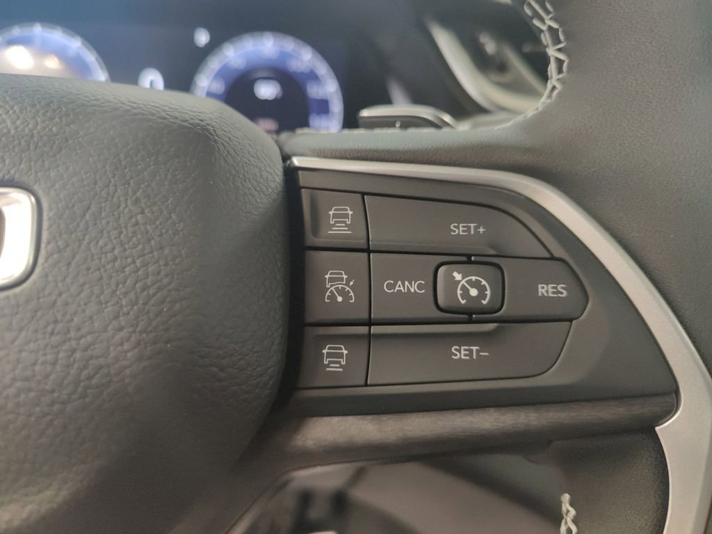 New 2025 Jeep Grand Cherokee L Limited w/ Black Appearance Package image 27